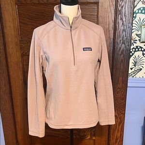 Patagonia Women’s Micro D 1/4 zip fleece Pullover